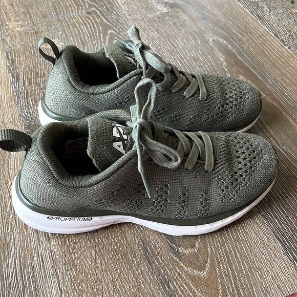 APL TechLoom Pro - Picture 3 of 8